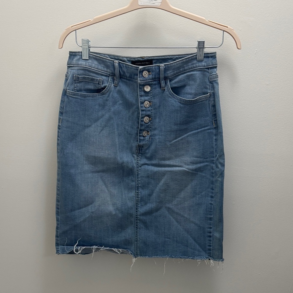 Banana Republic Light Blue Denim Skirt Size 10